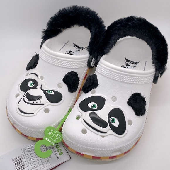 CROCS Kung Fu Panda Kids New - Picture 3 of 5
